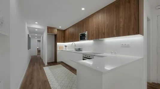 Rooms in Barcelona Eixample - photo 5