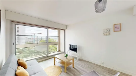 Rooms in Poitiers - photo 9