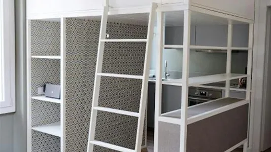 Apartments in Milano Zona 8 - Fiera, Gallaratese, Quarto Oggiaro - photo 2