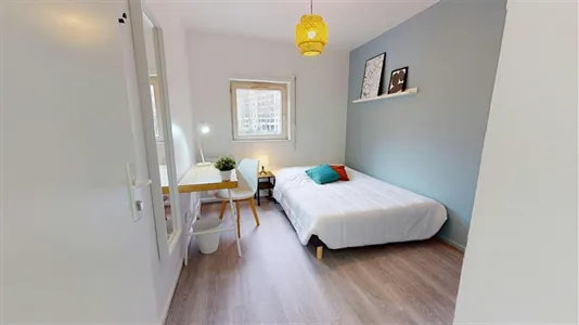 Apartments in Lyon - photo 8