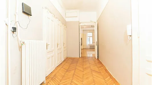 Rooms in Budapest Terézváros - photo 10