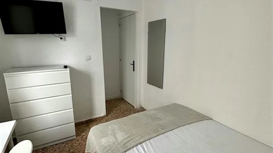 Rooms in Burjassot - photo 2