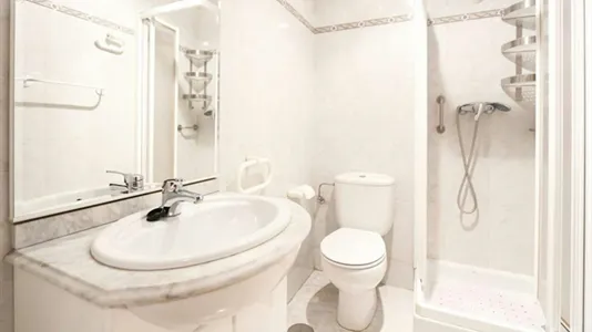 Rooms in Madrid Moncloa-Aravaca - photo 8