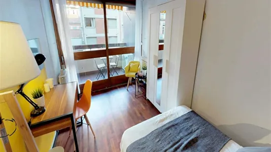 Rooms in Toulouse - photo 1