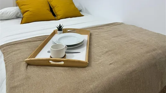 Rooms in Madrid Chamberí - photo 5