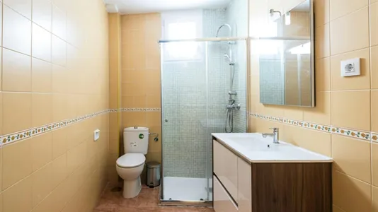 Rooms in Madrid Centro - photo 7