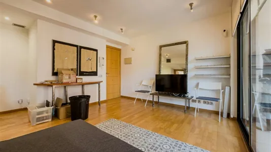 Apartments in Barcelona Sant Martí - photo 4