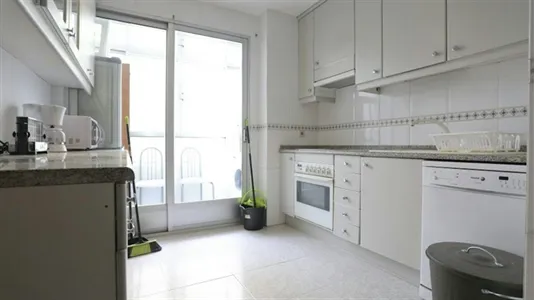 Rooms in Madrid Chamartín - photo 6