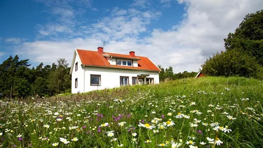 Houses in Kungsbacka - photo 2