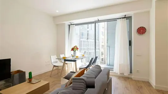 Apartments in Barcelona Eixample - photo 3