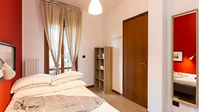Room for rent in Milano Zona 5 - Vigentino, Chiaravalle, Gratosoglio, Milan