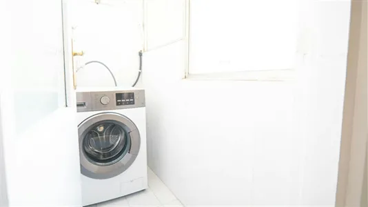 Rooms in Barcelona Les Corts - photo 9