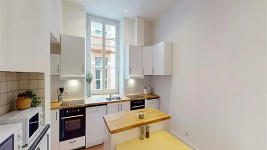 Rooms in Toulouse - photo 7