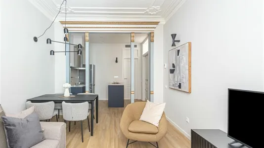 Apartments in Barcelona Ciutat Vella - photo 4