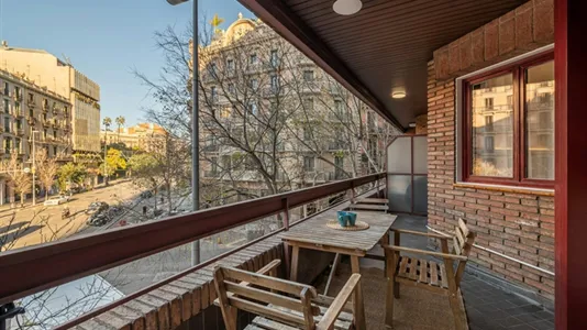 Rooms in Barcelona Eixample - photo 4