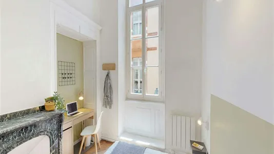 Rooms in Toulouse - photo 2
