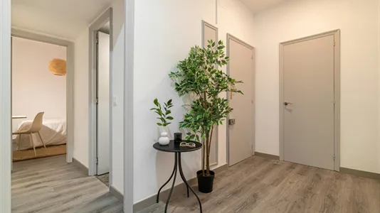 Rooms in Barcelona Eixample - photo 7