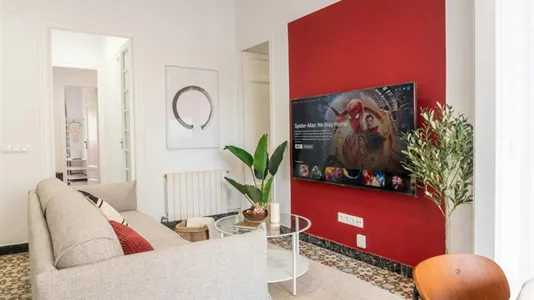 Rooms in Barcelona Eixample - photo 9