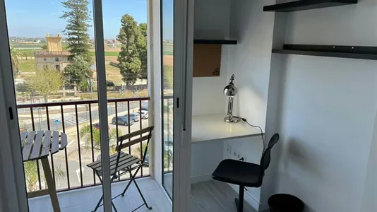 Apartments in Burjassot - photo 6