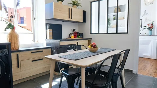 Apartments in Lyon - photo 3