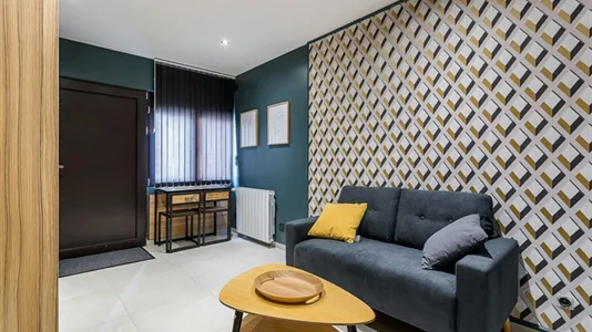 Apartments in Lyon - photo 6