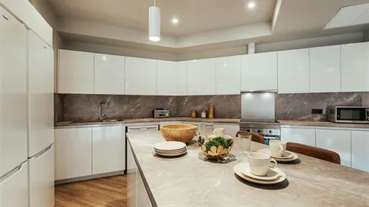 Rooms in Barcelona Sant Martí - photo 4