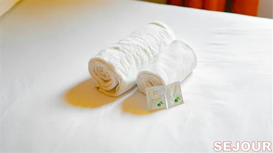 Apartments in Bobigny - photo 4