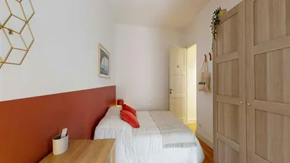 Room for rent in Paris 8ème arrondissement, Paris