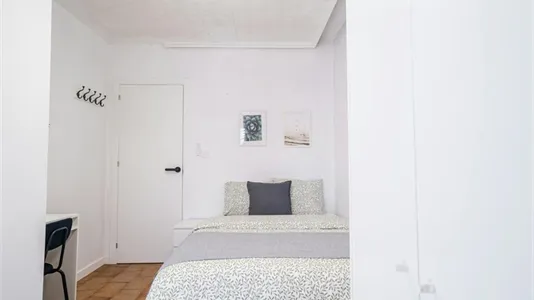 Rooms in Godelleta - photo 2