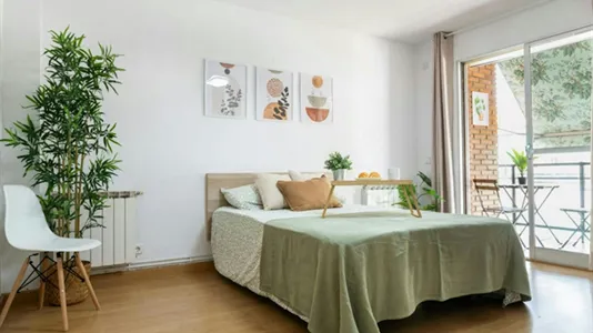 Rooms in Adaro - photo 3