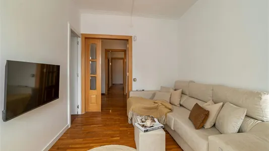 Rooms in Barcelona Eixample - photo 8