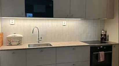 Solna - 1rok - 4mån - 14.375kr/mån