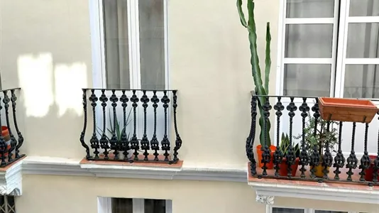 Apartments in Valencia Ciutat Vella - photo 3