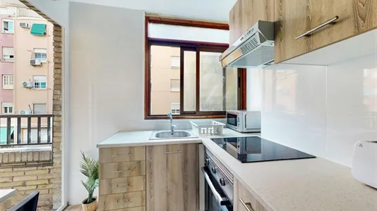 Rooms in Valencia Camins al Grau - photo 10