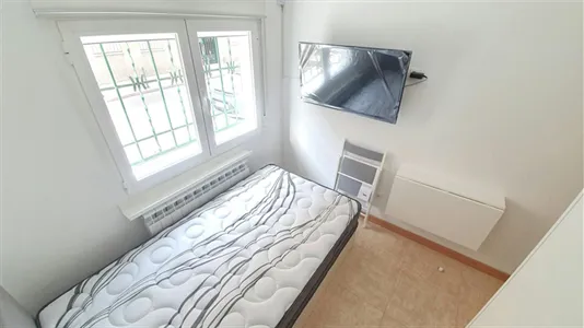 Rooms in Los Berrocales - photo 1