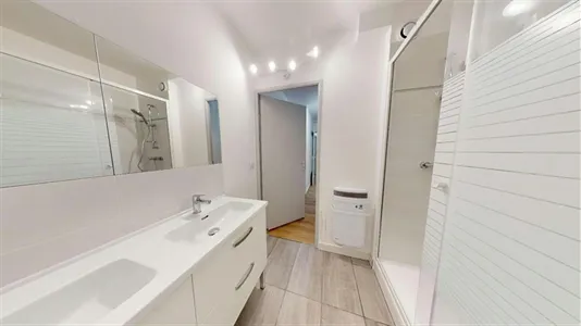 Rooms in Lyon - photo 7