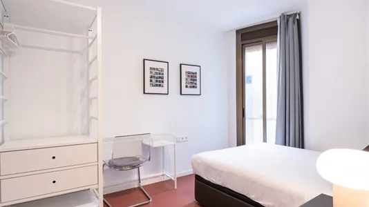 Apartments in Barcelona Ciutat Vella - photo 7