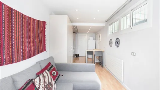 Apartments in Barcelona Ciutat Vella - photo 4