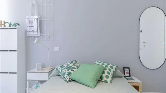 Rooms in Milano Zona 5 - Vigentino, Chiaravalle, Gratosoglio - photo 1