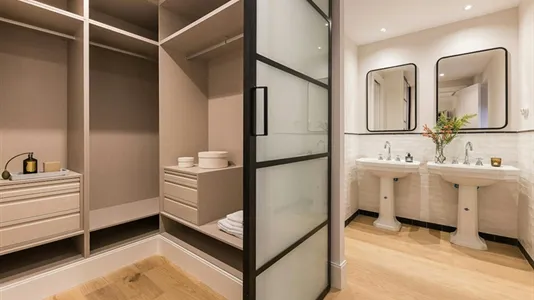 Apartments in Madrid Centro - photo 6