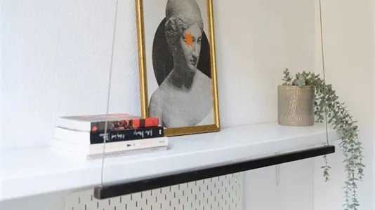 Rooms in Madrid Centro - photo 8