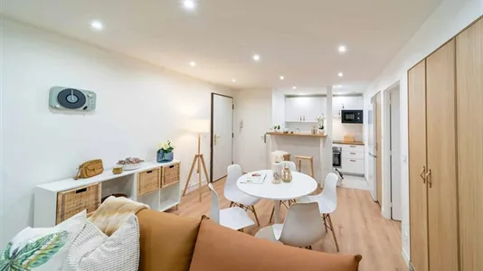 Rooms in Lyon - photo 5