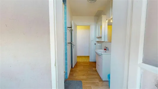 Rooms in Toulouse - photo 9