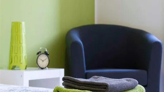 Rooms in Milano Zona 5 - Vigentino, Chiaravalle, Gratosoglio - photo 4