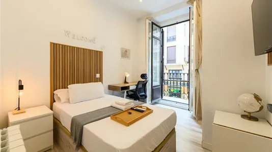 Rooms in Madrid Chamberí - photo 8