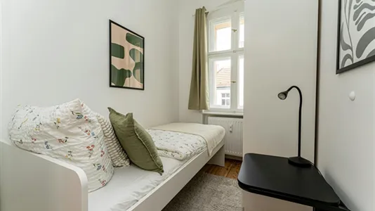 Rooms in Berlin Treptow-Köpenick - photo 1