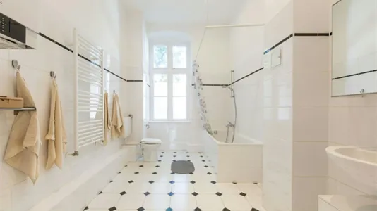 Rooms in Berlin Charlottenburg-Wilmersdorf - photo 6