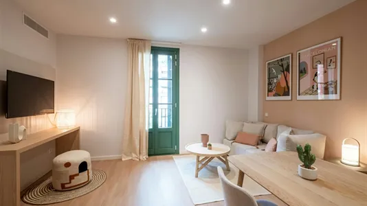 Apartments in Barcelona Eixample - photo 8