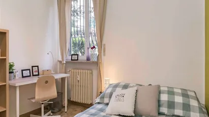Room for rent in Milano Zona 2 - Stazione Centrale, Gorla, Turro, Greco, Crescenzago, Milan