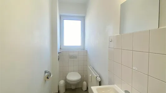 Rooms in Munich Moosach - photo 6